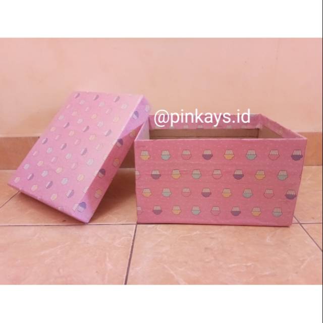

Kotak Perkakas, Kotak Kado, Box Kado Murah
