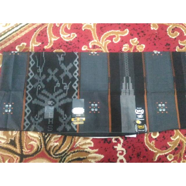 Sarung BHS Mercerized SKT Songket Hitam SGK633