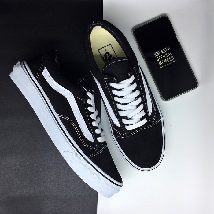 harga vans old skool classic