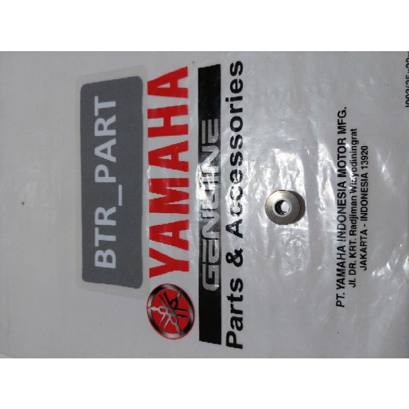 Retainer  Yamaha R25 MT25 baru original