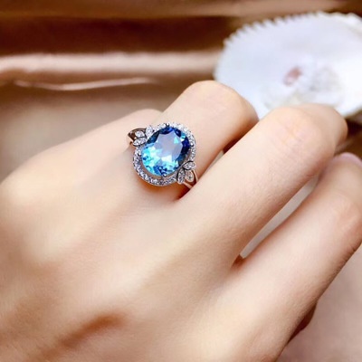 Cincin Berlian Sapphire Bentuk Bunga Kecil Bahan Stainless