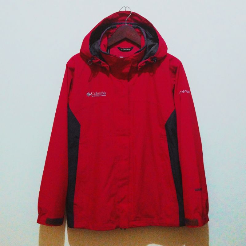 Jaket Outdoor Columbia Titanium Goretex Second Original