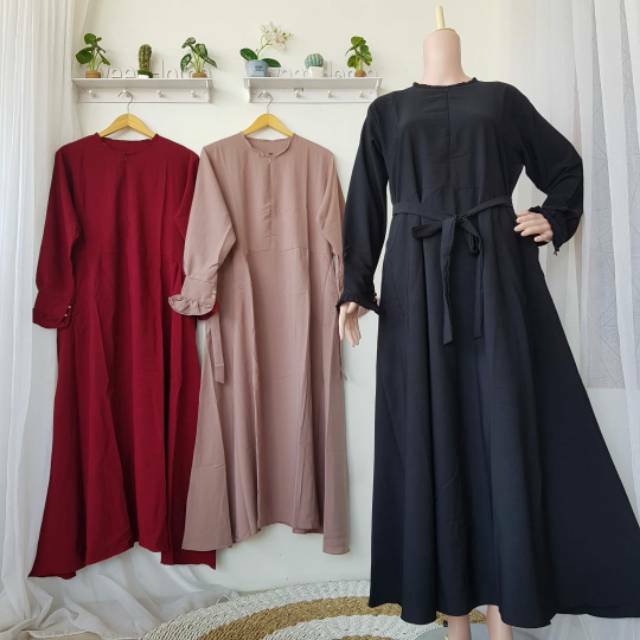 Gamis Wolfis Polos Premium Kancing Tangan