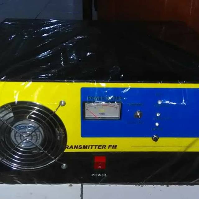 BOSTER PEMANCAR FM BOOSTER PEMANCAR FM POWER AMPLIFIER FM  1000WATT 1KW SOLID STATE FULL PROTECTION