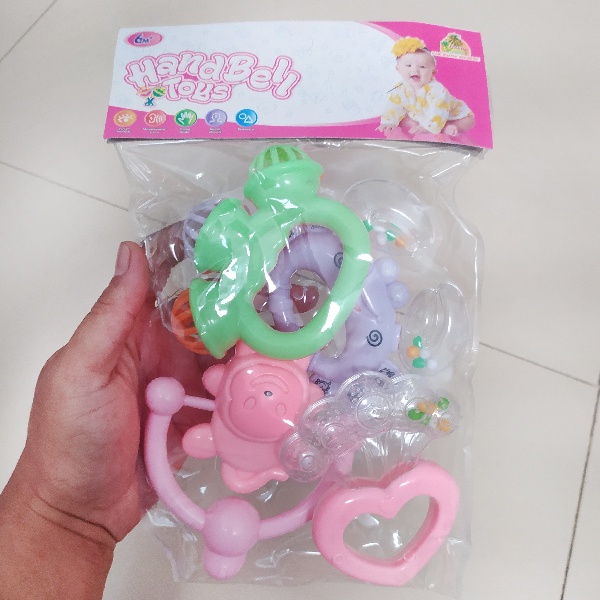 Handbell Shaker Toys Mainan Kerincingan Bayi isi 4