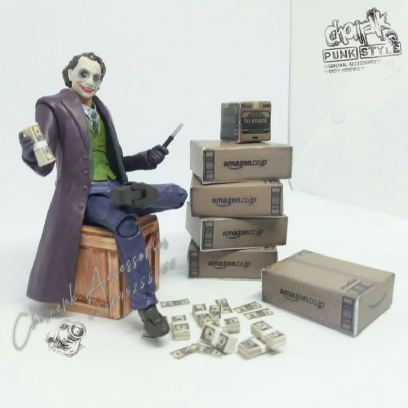 Diorama-miniatur Box Amazon skala 1:12