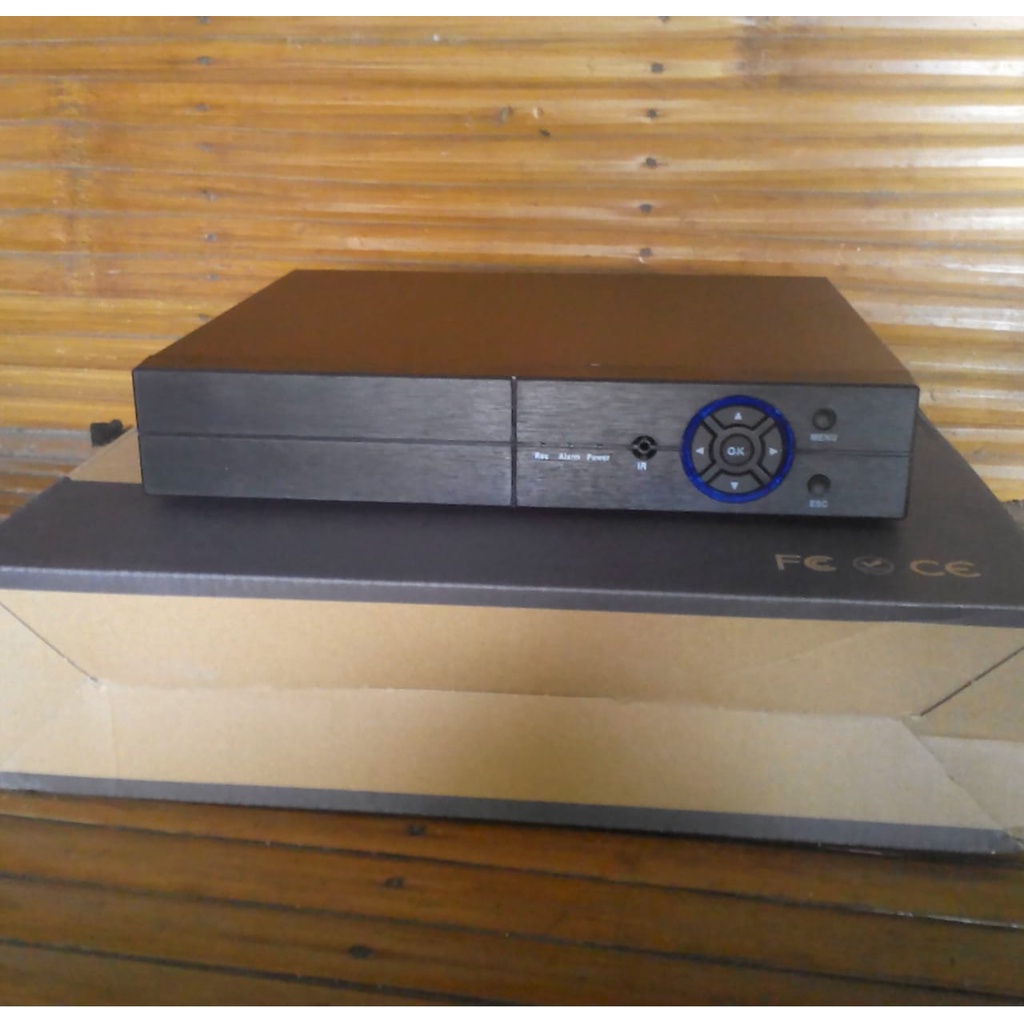 DVR 4 IN 1 16 CHANNEL 5 MP