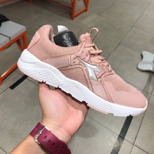 Diadora Saverio harga normal 419.000