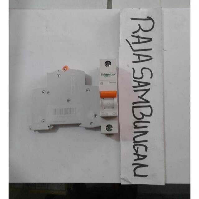 MCB schneider 6A pemutus aliran listrik pemutus sirkit Merlin gerin 6A