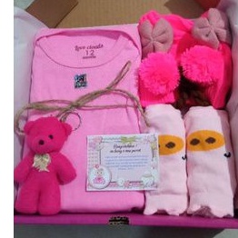 Hampers bayi/gift box bayi Hampers Bayi Newborn Baby Gift Set Unisex Kado Lahiran Parcel Bayi Laki-laki Perempuan