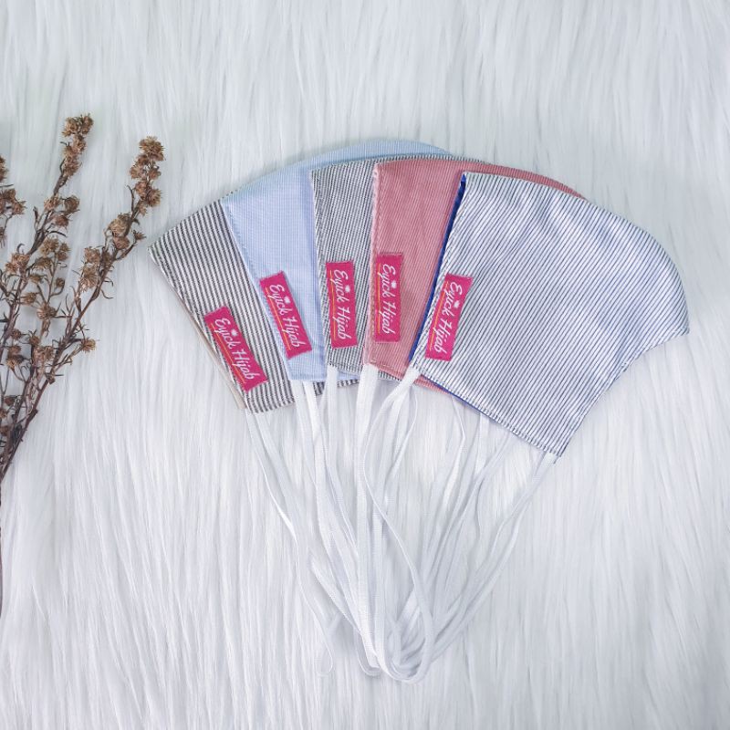 Masker Kain Motif Garis-Garis