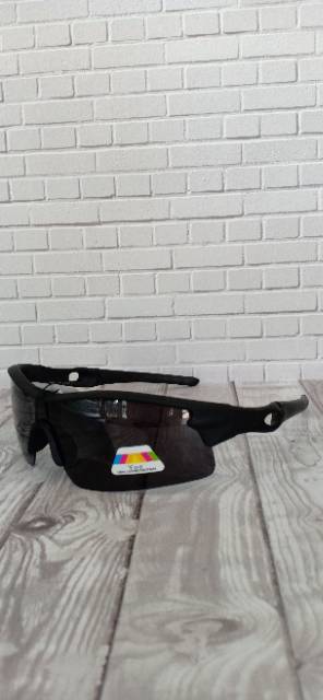 kacamata sport polarized yn4031