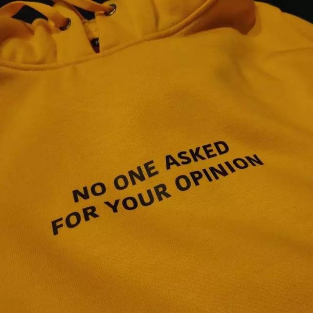 NO ONE SWEATER HOODIE