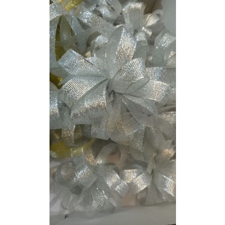

Pita Kado | Pita Hampers | Pita Lebaran | Pita Gliter Silver