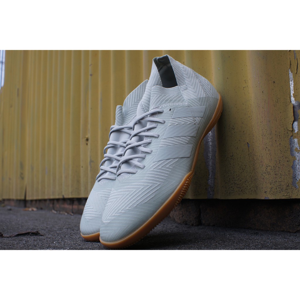 Sepatu Futsal Adidas Nemeziz Tango 18.3 IN Grey  Original