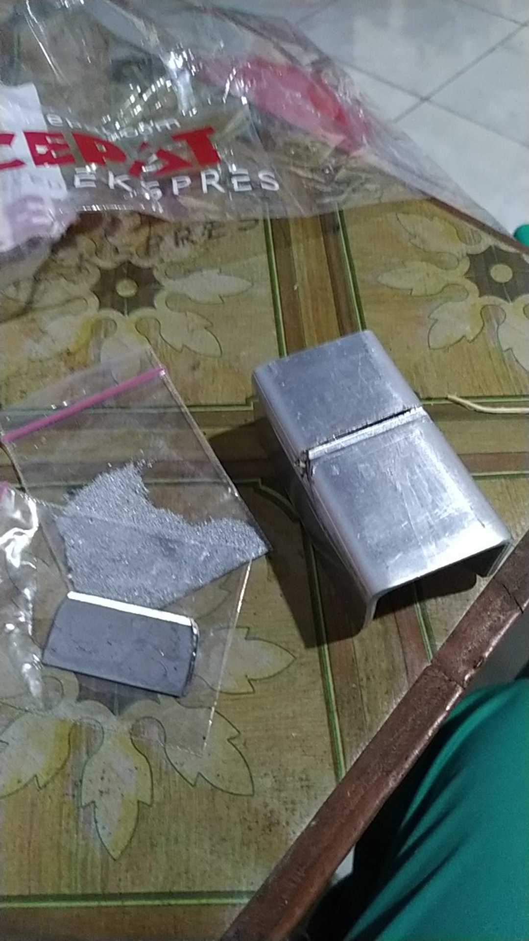 Pisau Pengupas/ Kerokan Kelapa Stainless Tebal Alumunium Homemade