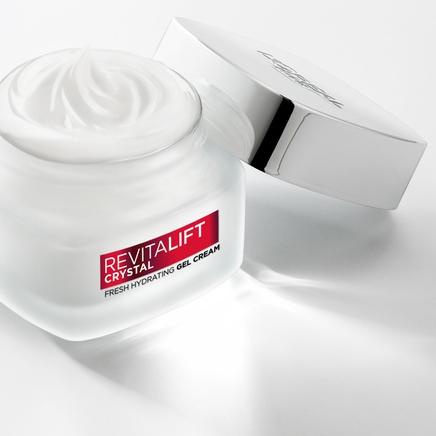 ♣ L'Oreal Paris Revitalift Crystal Gel Cream (Wajah tampak sebening kristal) - Skincare Loreal ➨