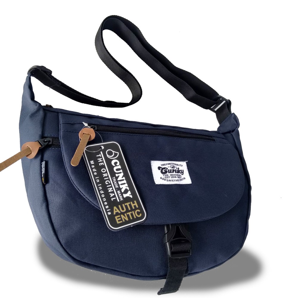 HSTR Tas Selempang Bahu Slingbag Shoulder Bag pria Wanita Besar Original Distro Bisa Untuk Sekolah Muat Buku Besar