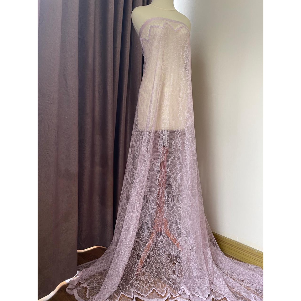 Bahan Kebaya Brokat Lace Chantily Panel Semi Prancis Warna Ungu Soft Lilac Muda