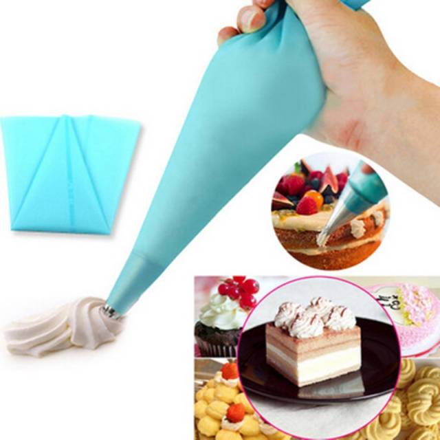 Piping Bag Silicone Reusable / Icing Piping Pastry Bag Silicone Cake Decorating Tools / Kantong silikon segitiga