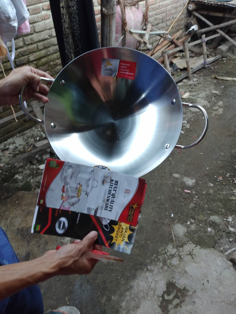 Wajan Anti Lengket 30cm Stainless Harden Steel - Golden Flying Fish Wj0230b