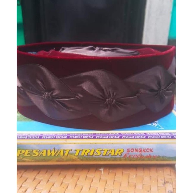 peci Betawi Kembang koll/merah coklat