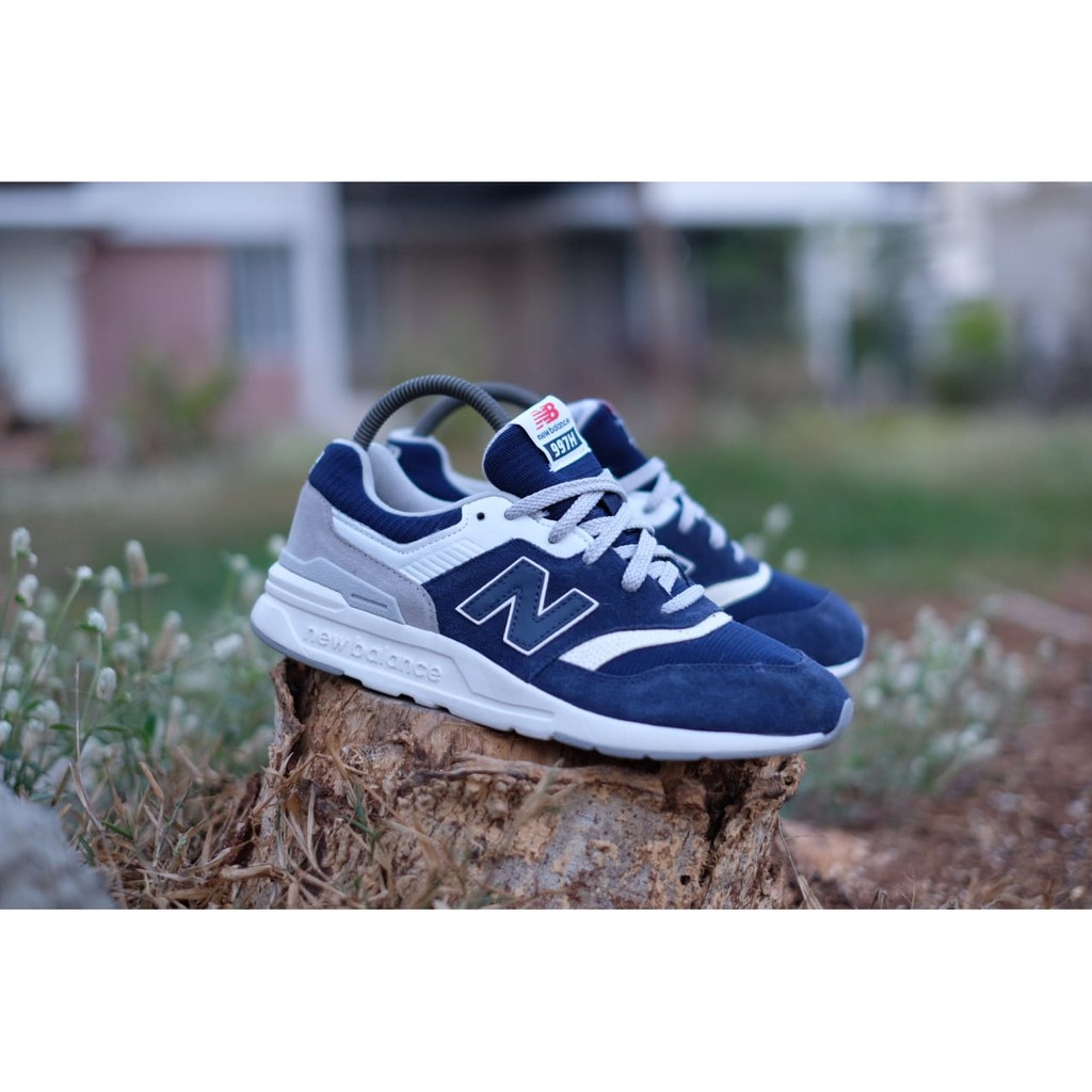 Sepatu Original New Balance 997H DM