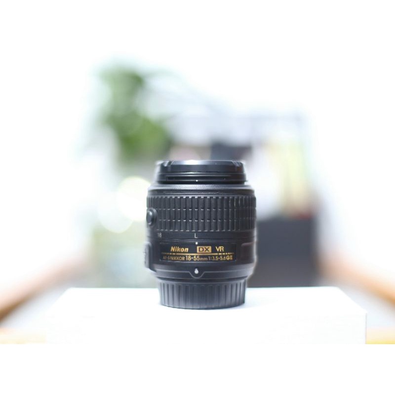 Lensa kit nikon 18-55mm af-s mulus