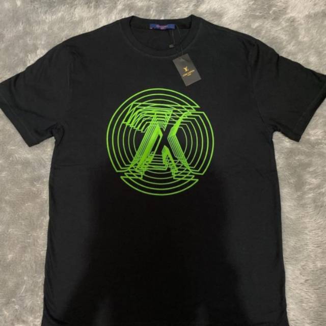 T-SHIRT LV GREEN HOLO KAOS HYPEBEAST UNISEX MIRROR QUALITY
