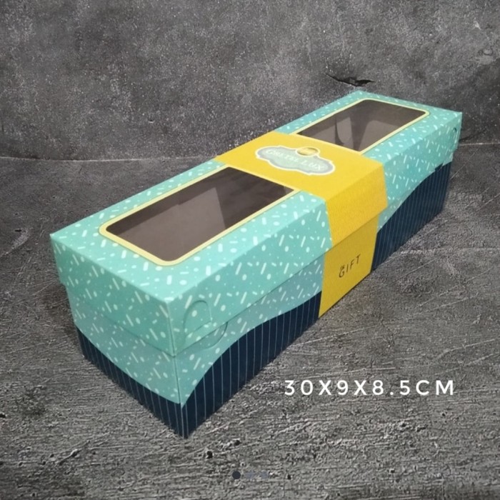 

Kotak Kardus Box Bolu Gulung Panjang Roti Kue Cake Bronis 30x9x8.5cm