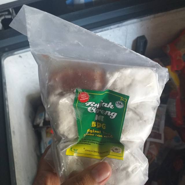 

Cireng rujak