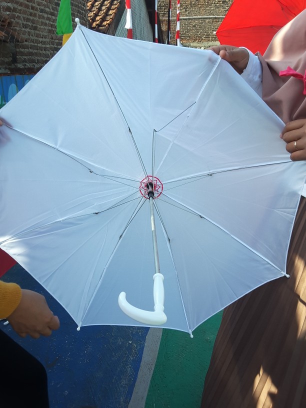 Payung Anak Warna Polos Merah Dan Putih Payung Taman Lampion Hiasan Gantung Payung Grosir Polos