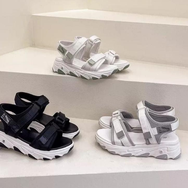 Paling Bagus--DS Sandal Gunung Tali Wanita Korea KAZUMI