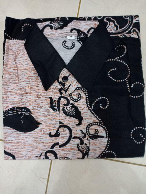 Kemeja Batik Pria Motif G Silver