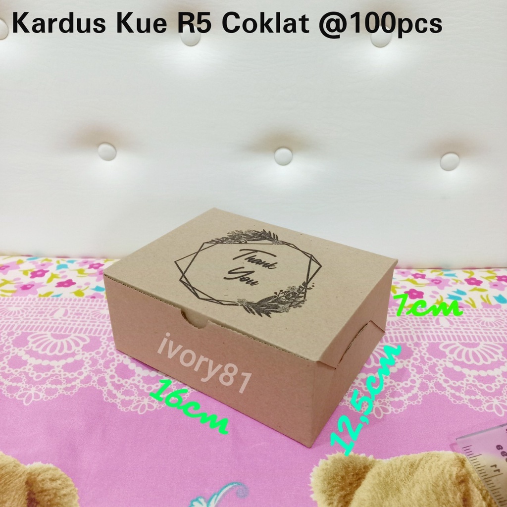 

Kardus coklat R5 16cm x 12.5cm x 7cm kardus jajan kue coklat motif