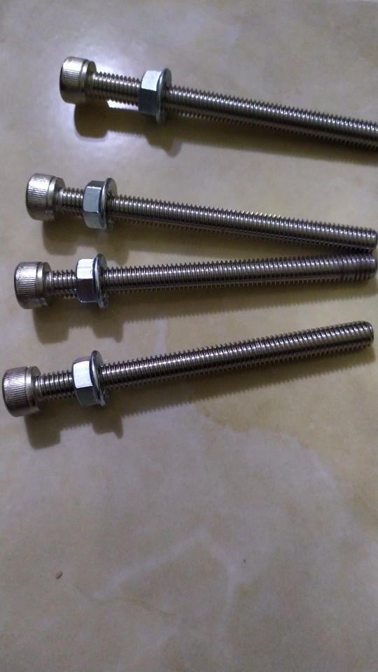 Baut L 8x90 Anti Karat Stainless Steel Baut 12 9cm