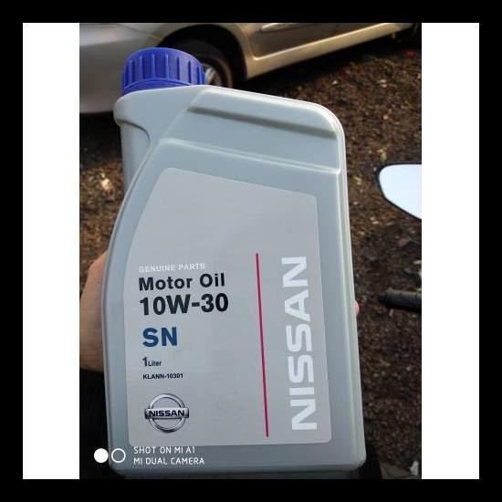 Oli Oil Nissan Livina Serena March Evalia Xtrail Sl10W-30 Klaln-10W301