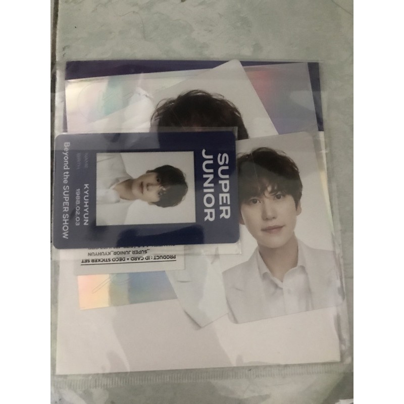 id card + hologram kyuhyun [BOOKED]