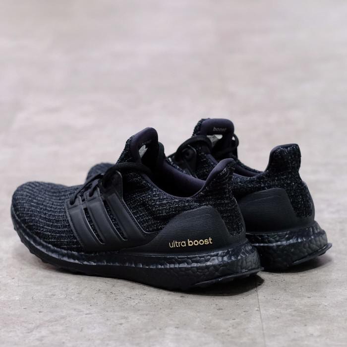 ultra boost triple black 4.0