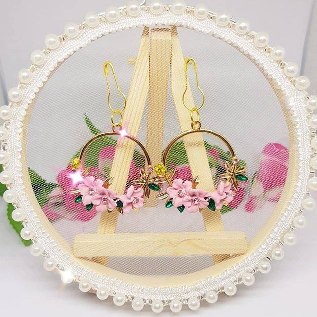 A139 Anting hijab bunga gold