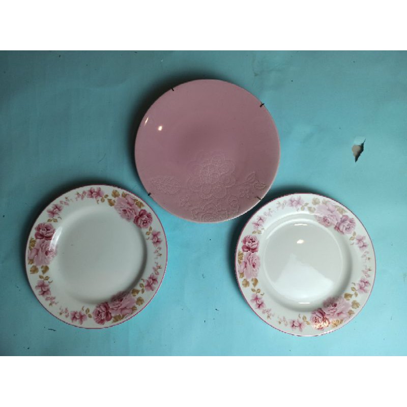Piring Hias dinding pink