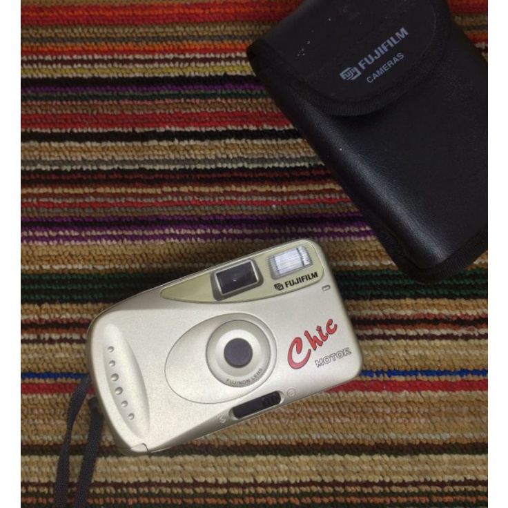 Kamera Analog Fujifilm - Chic