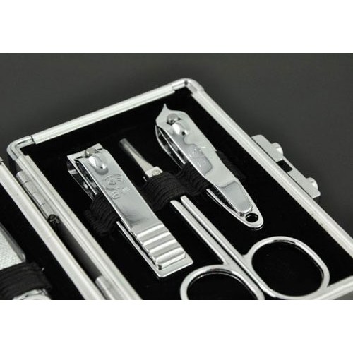 Manicure Set 7in1 Premium Kotak Silver Gunting Asah Kuku Bagus Kuat Stainless Korek Kuping Pinset