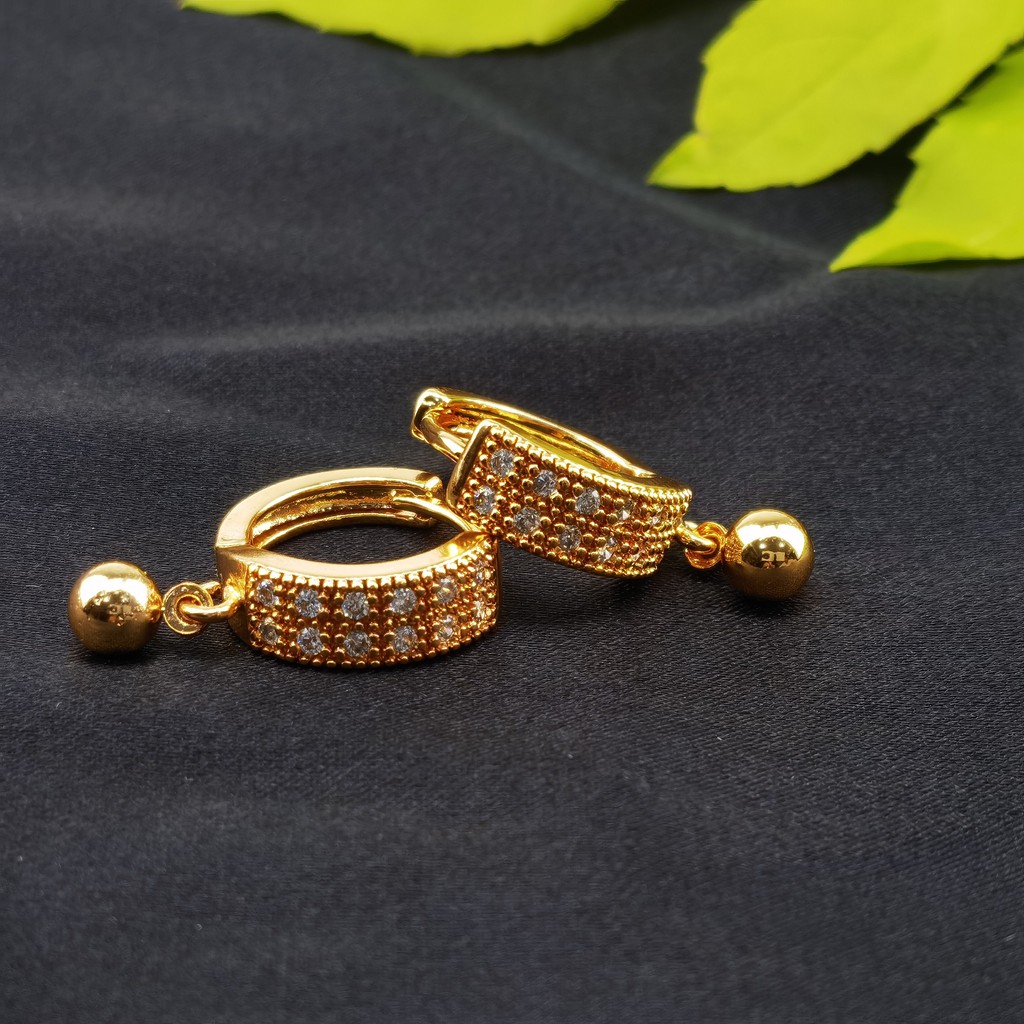 Y139 Anting Wanita Titanium Korea Dewasa Jepit Emas Berlian Anti Karat Anti Luntur-1
