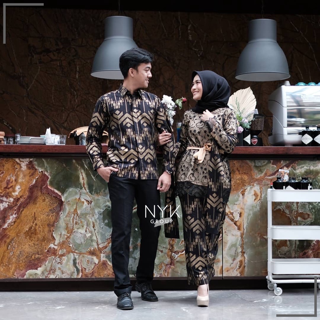 New Arrival Nayaka Batik Batik Couple Moza Tulle Payet Kebaya Couple Modern Kebaya Lamaran Shopee Indonesia