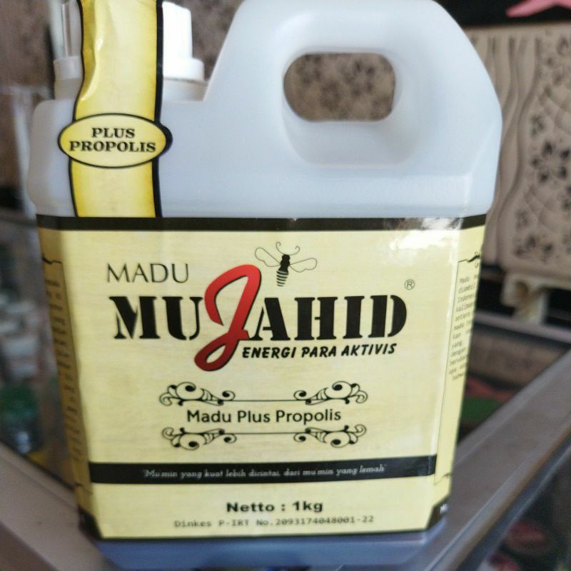 

Madu Mujahid madu plus propolis 1 kg