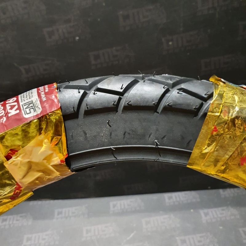 Ban Luar Kenda 300 - 18 K761