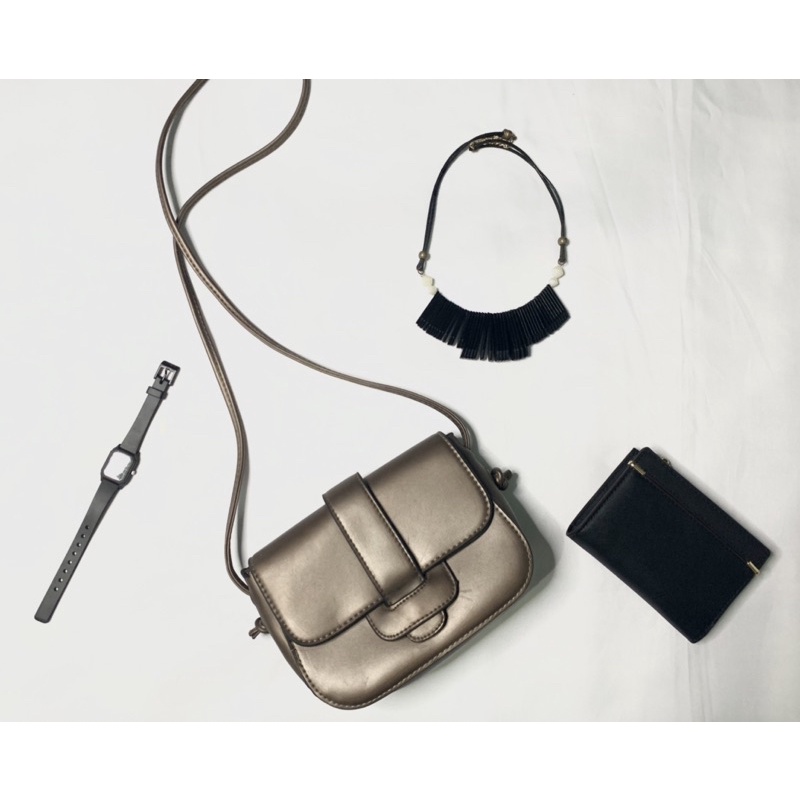 Preloved sling bag batam