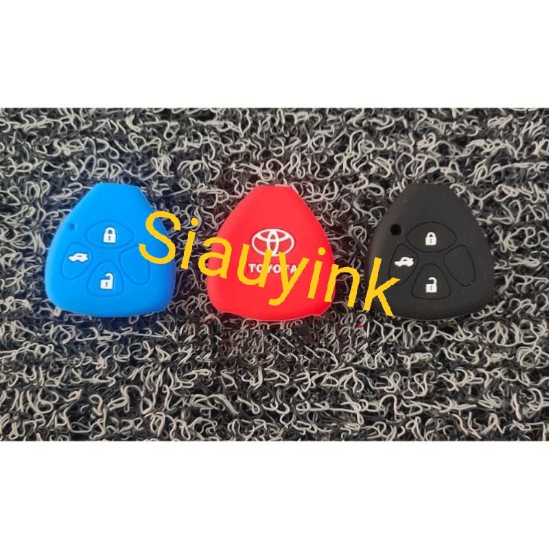 Silikon kunci karet remote mobil Innova lama