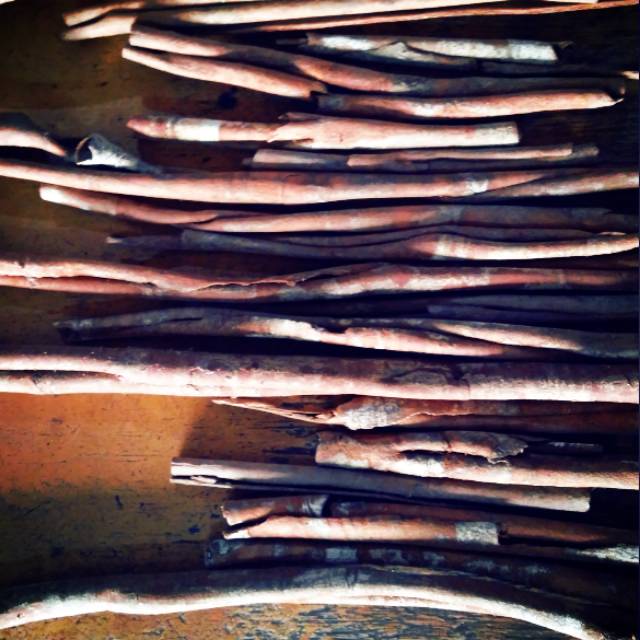

Kayu Manis Tiamis Cinnamon Cinamon